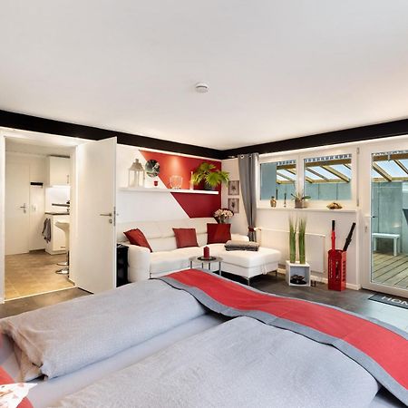 Apartment Am Tobelbach Oberlenningen Exteriör bild