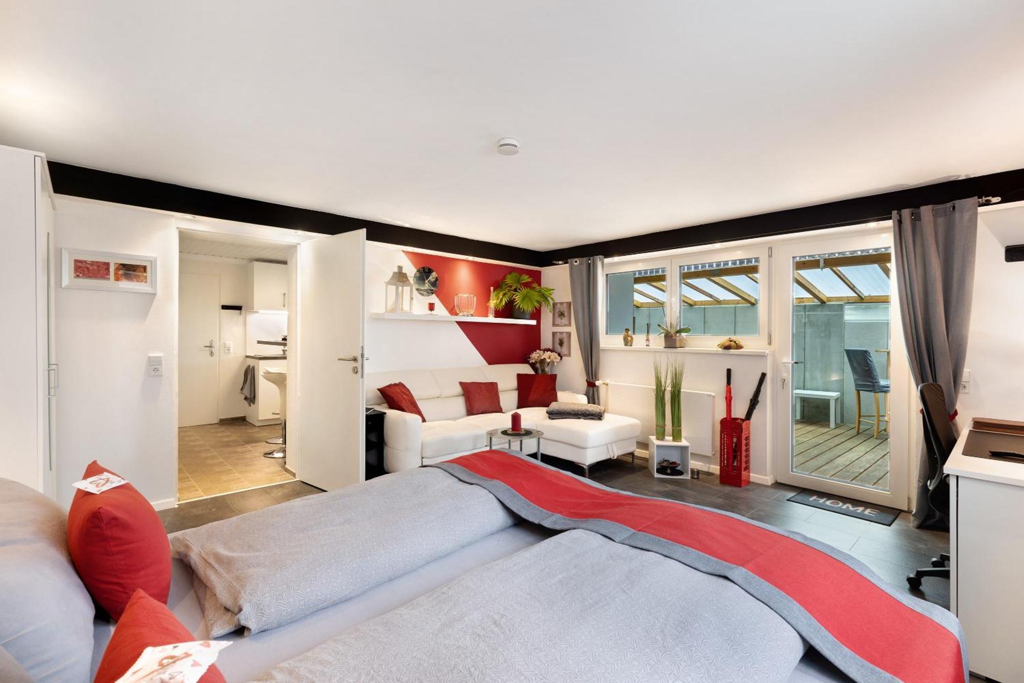 Apartment Am Tobelbach Oberlenningen Exteriör bild