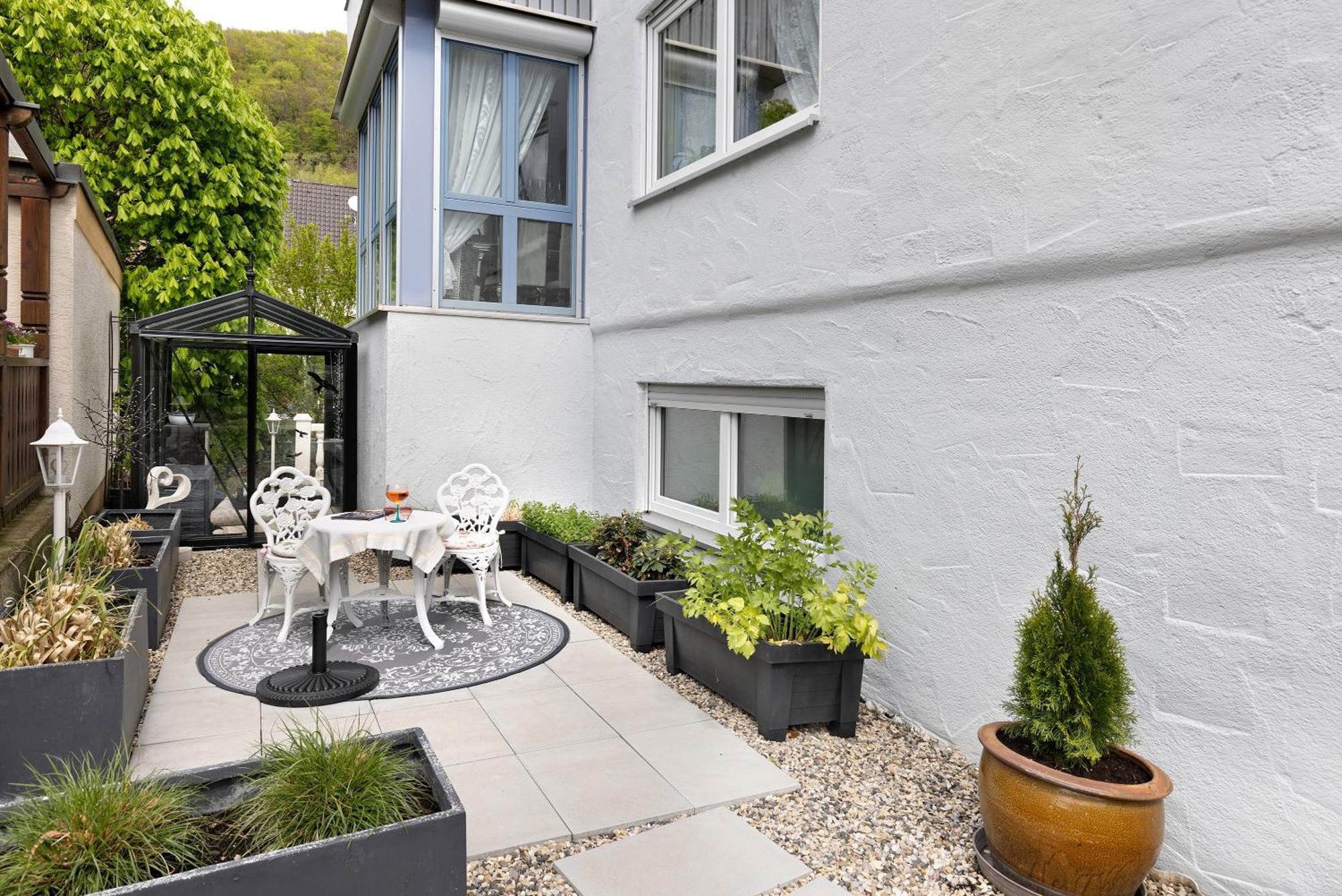 Apartment Am Tobelbach Oberlenningen Exteriör bild